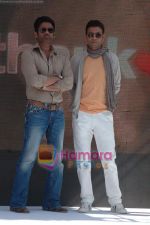 Irrfan Khan and Suniel Shetty promote Thank You in Madh Island, Mumbai on 22nd March 2011 (28).JPG